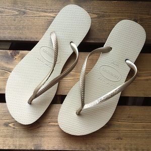 Havaianas size 37/38 slim fit in “Sand”